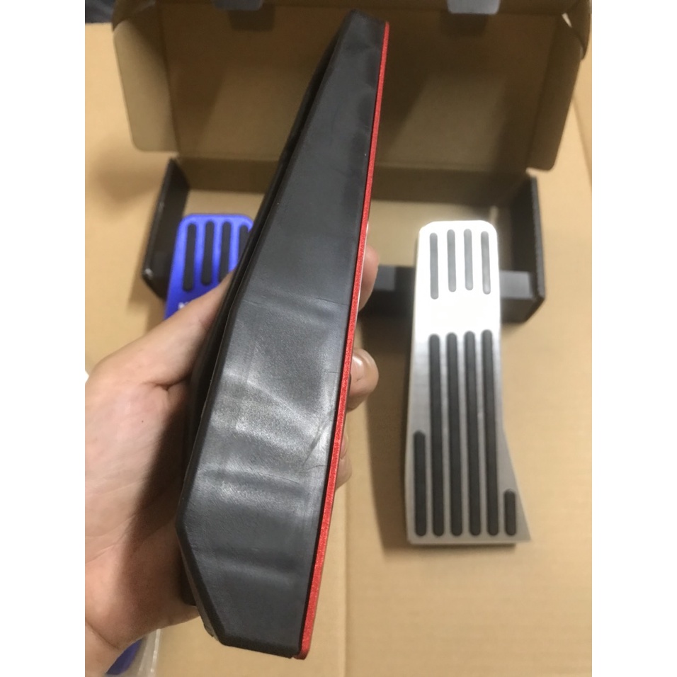 Ốp bàn đạp chân phanh ga Mazda 3 2020-2023, Mazda3 2023