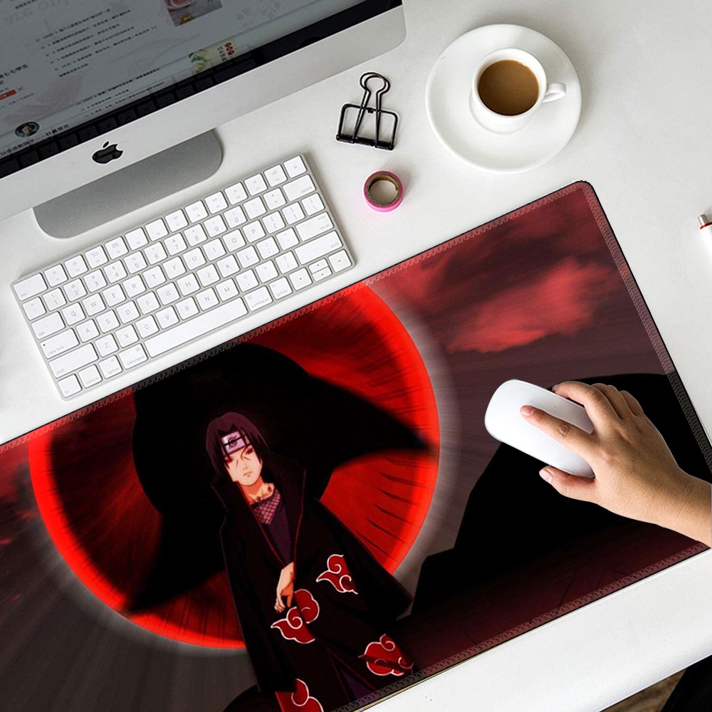 Tấm lót chuột máy tính bằng cao su chống trượt viền đen in anime Naruto Akatsuki Uchiha Itachi