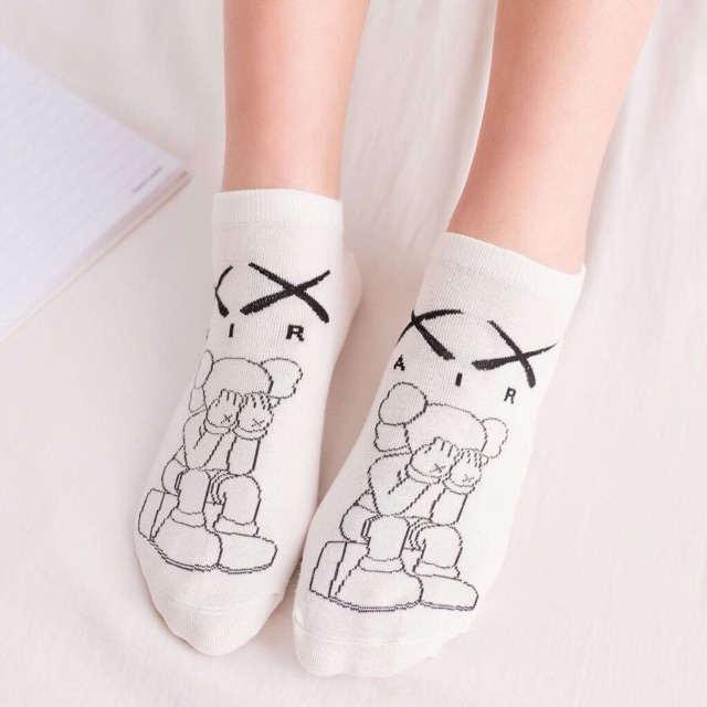 COMBO VỚ ( TẤT) ULLZANG KAWS CỰC PHONG CÁCH,NGỘ NGHĨNH,CÓ TÁCH LẺ