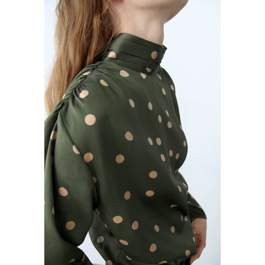 Áo ZARA họa tiết chấm bi AUTH