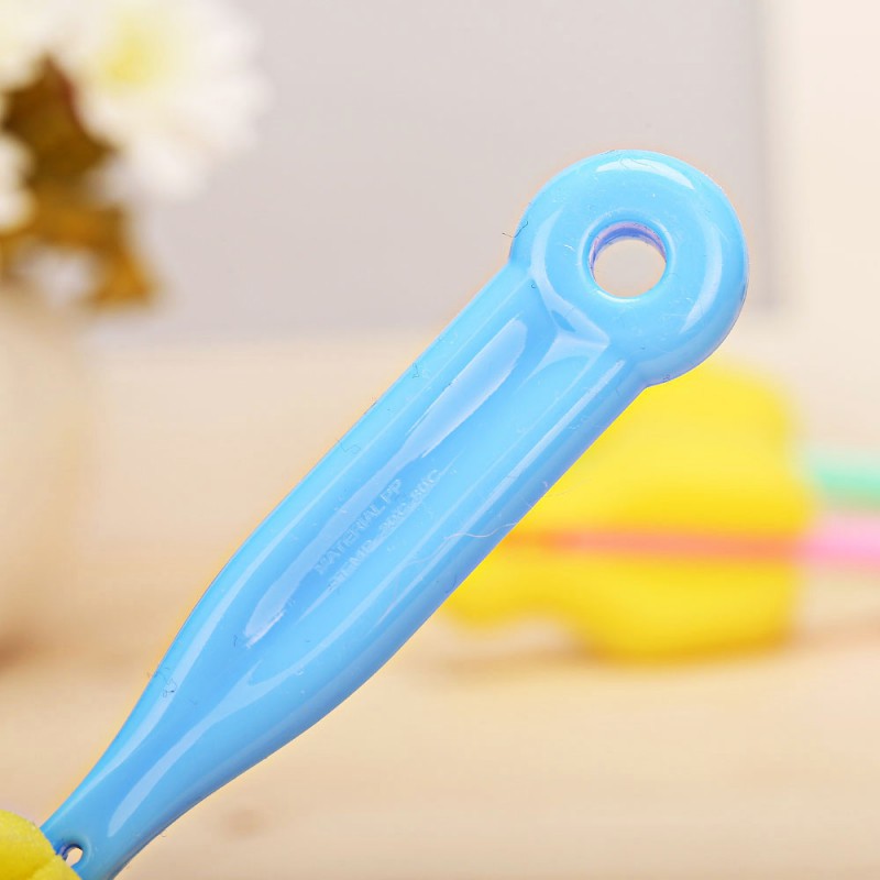Cọ rửa bình sữa em bé có tay cầm tiện dụng