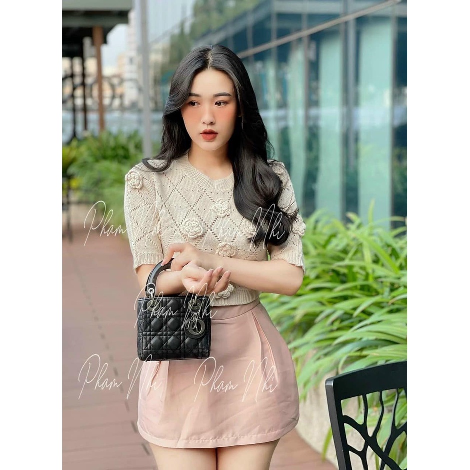 Áo len mongtoghi QC ngắn tay đính hoa nổi