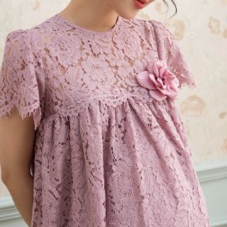 Đầm bầu ren dự tiệc siêu đẹp