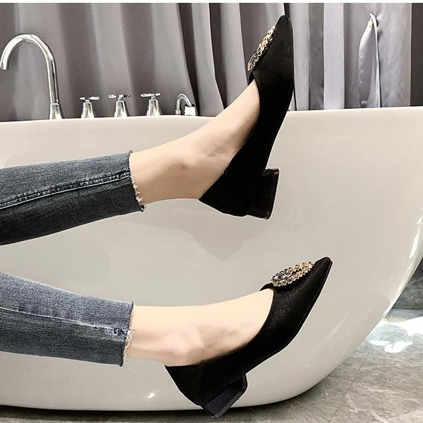[ORDER] Giày búp bê bọc lụa khuy đính đá gót vuông 3p | BigBuy360 - bigbuy360.vn