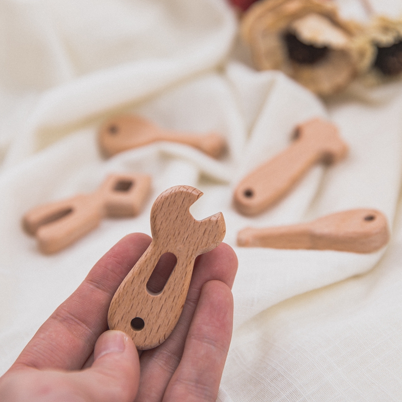 Set đồ chơi gắn vòng tay MAMIMAMIHOME làm bằng gỗ nhiều kiểu dáng an toàn không độc hại dành cho bé DIY