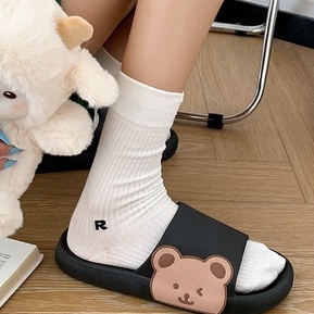 Dép Đi Trong Nhà Đế Dày Mềm Mại Chống Trượt Hình Gấu Dễ Thương Cho Nữ