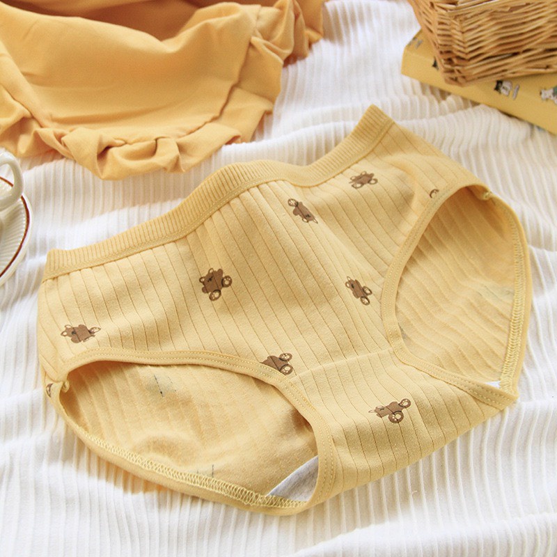 Quần Lót Nữ Cotton Cao Cấp mềm mại tông vàng họa tiết gấu vàng MÃ 680