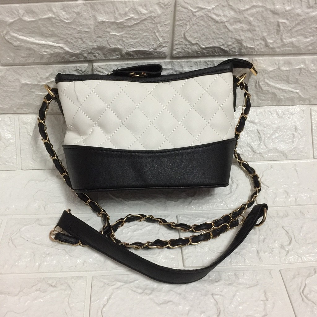 Túi Ngọc Trinh Cỡ Vừa Mới (20x15) | BigBuy360 - bigbuy360.vn