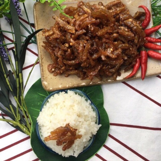 Cá cơm cháy tỏi lý sơn _ hủ 250gr