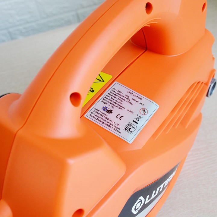 - Máy Rửa Xe 1600W Lutian LT210G-1600 - Hàng Sẵn