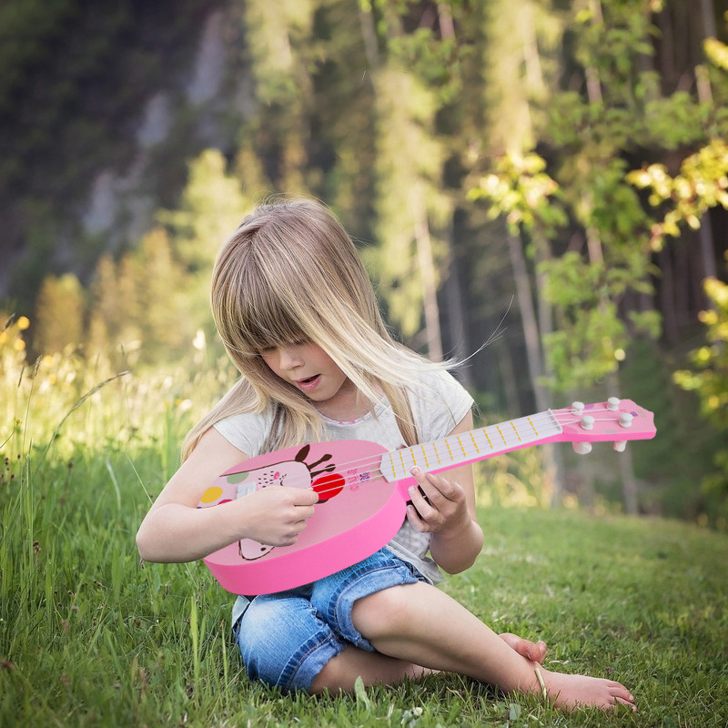 Đàn guitar đồ chơi xinh xắn dành cho bé