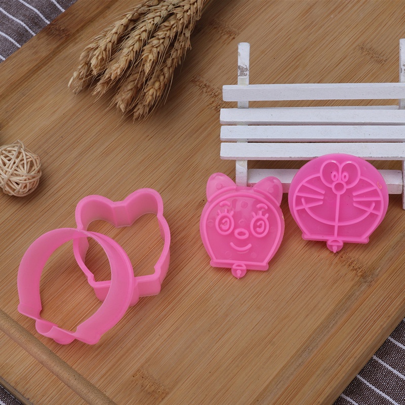 Set 2 Khuôn Làm Bánh Quy 3d Hoạt Hình Dễ Thương