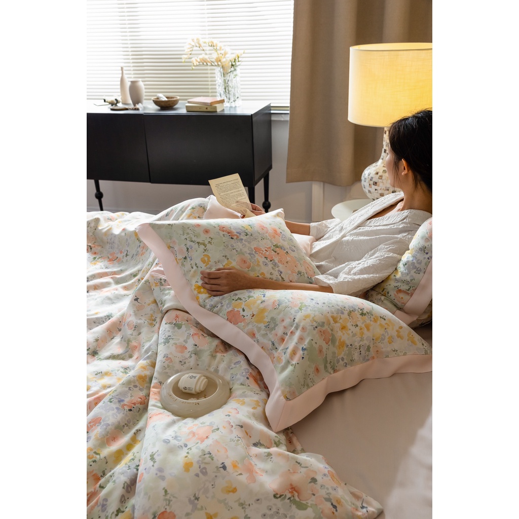 Bộ chăn ga gối 100%Tencel 60s 5 món, họa tiết Hoa hồng Pháp màu sắc tươi sáng và sang trọng, chất liệu mềm mịn mát
