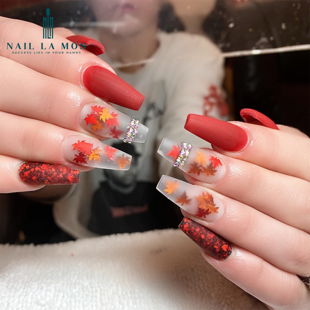 Set 12 ô nhũ hình lá phong 4D lấp lánh rất sáng - nhũ nail trang trí móng tay nghệ thuật