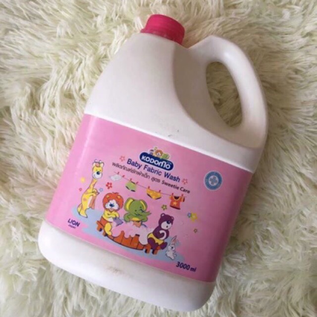 (HCM) Nước giặt cho bé Kodomo Thái Lan 3000ml