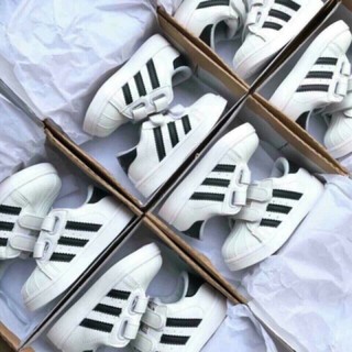 Giày das xuất dư bé trai bé gái