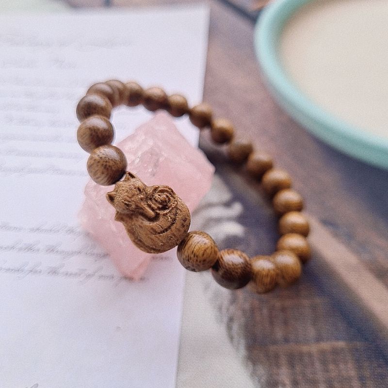 Vòng Tay Trầm Tốc 8ly Mix Chamr Hồ Ly Ôm Sen - N322