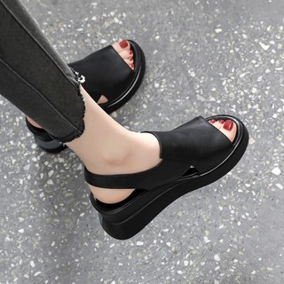 [Hàng oder 10-15 ngày về] Sandal Phong cách Hàn Quốc (Có sẳn màu đen sz 35; màu be sz 35)