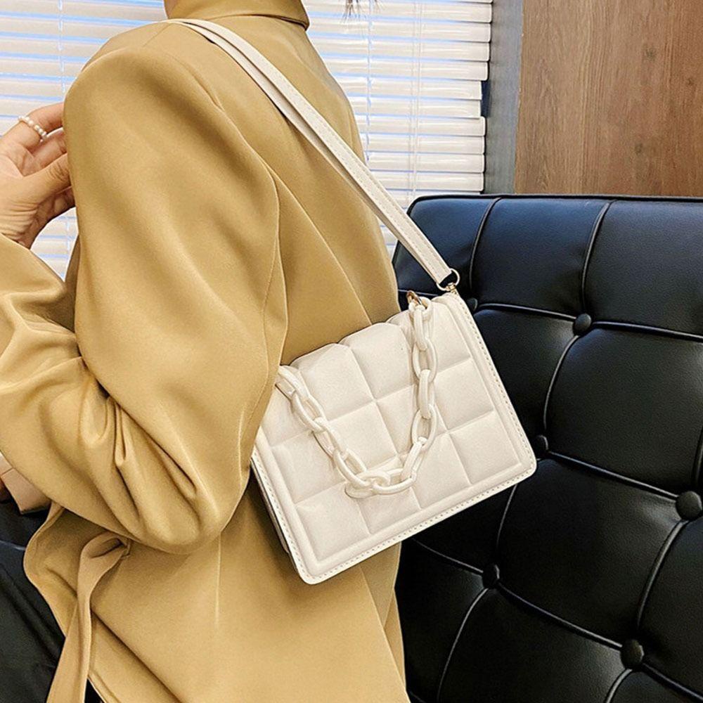 Túi Đeo Chéo Họa Tiết Dập Nổi Sang Trọng Phong Cách Châu Âu