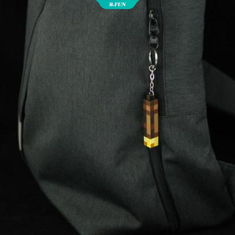 Móc Khóa Hình Đèn Pin Game Minecraft Độc Đáo