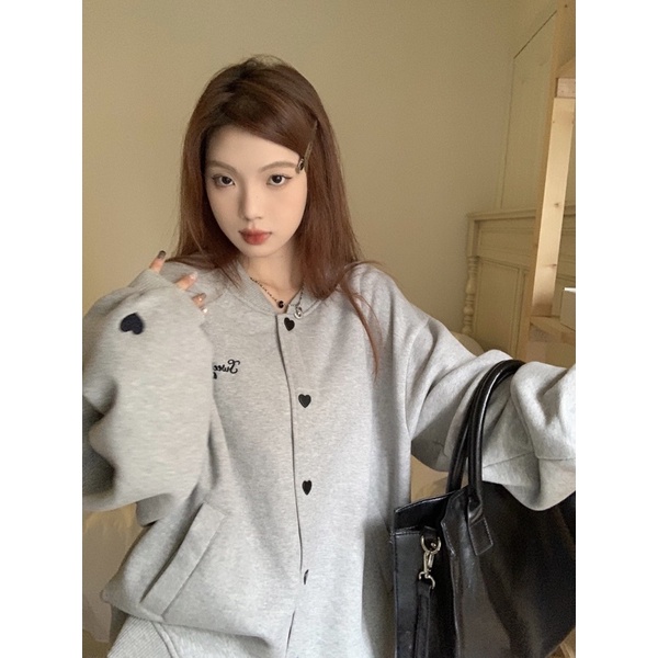 Áo khoác cardigan bomber cổ tròn basic cúc trái tim Yannie