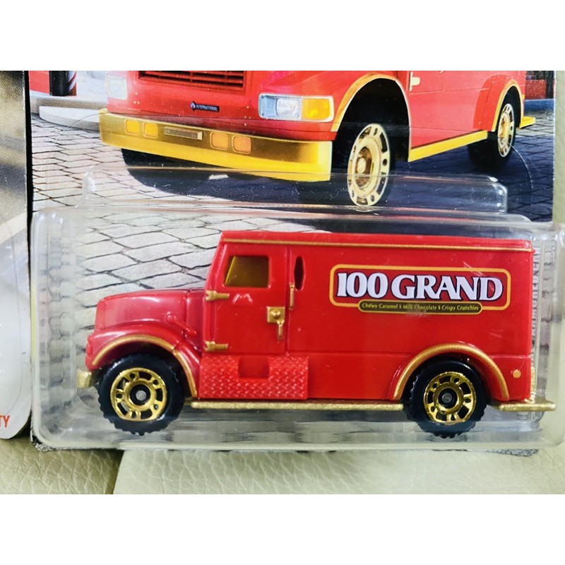 Xe mô hình Matchbox International Armored Car