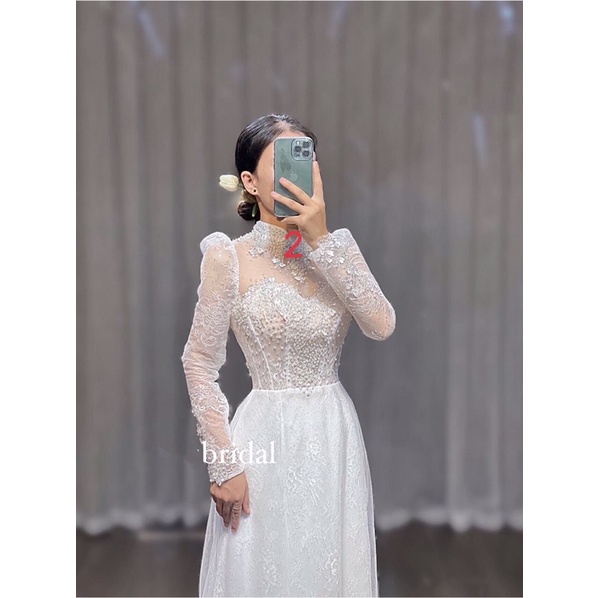 Áo dài hỏi cưới trắng đỏ 4 tà ren mi