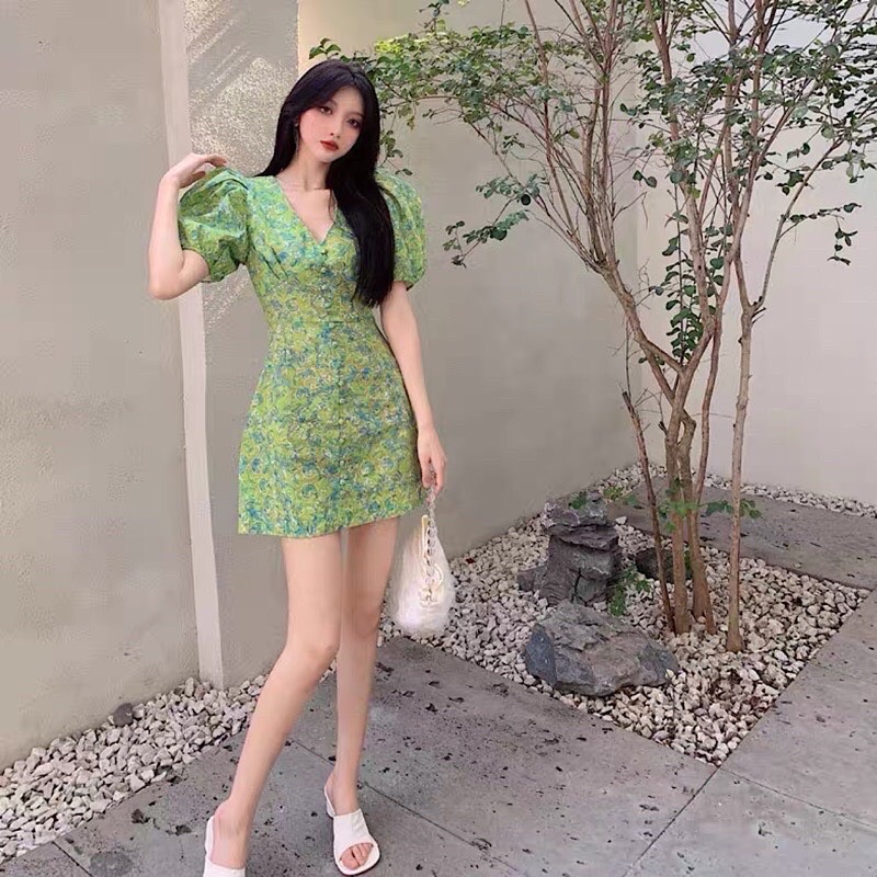 Váy Hoa Nhí Xanh Lá Cổ Tim Tay Bồng