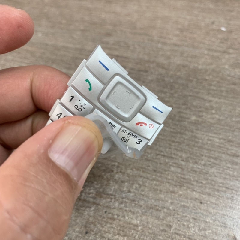 Bàn phím Nokia 1110 1110i 1112 Zin Mới Chính hãng. Kí tự trên bàn phím hiếm thích hợp gắn vào điện thoại sưu tầm. ZIPOKA