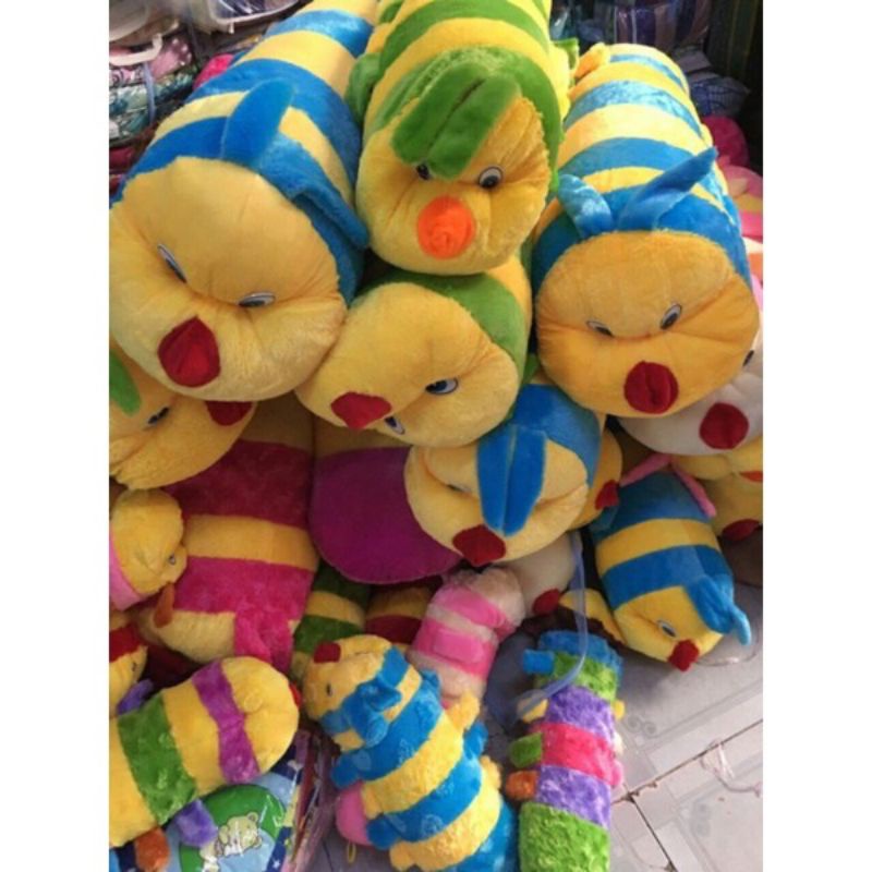 gối ôm hình thú bông sâu lông nhí