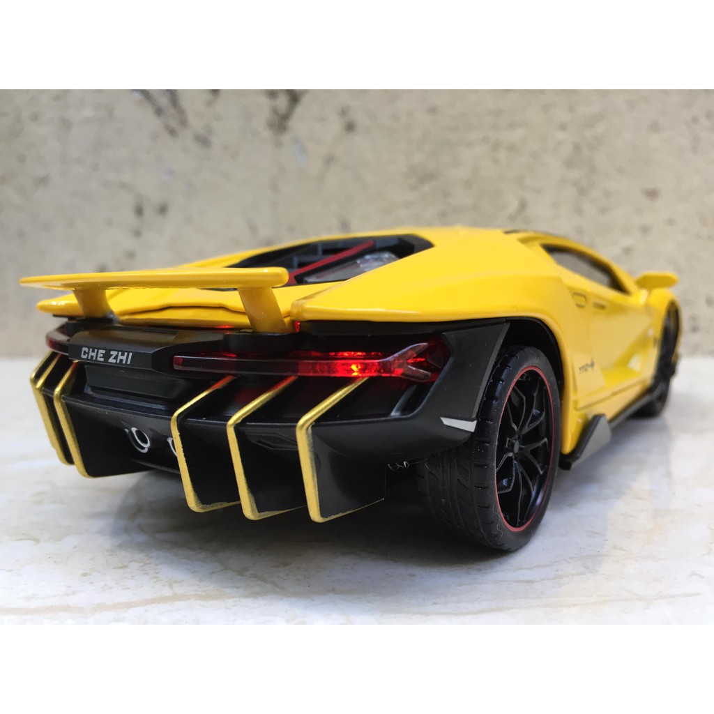 Mô hình xe Lamborghini Centenario LP770-4 - 1:24