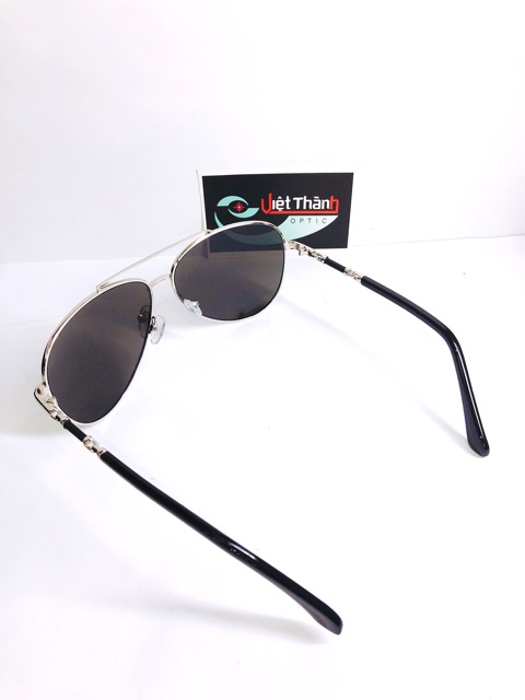 Kính mát đi biển màu tráng gương xanh siêu ngầu | BigBuy360 - bigbuy360.vn