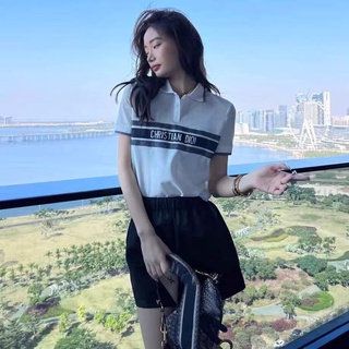Áo phông có cổ