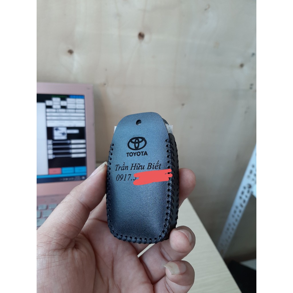 Bao Da Chìa Khoá Camry, Fortuner, Innova 4 nút ( Smart Key) - Da Bò Thật 100% - Hàng Thủ Công - Bảo Hành 2 năm