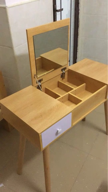 Bàn trang điểm SIZE TO 100*45*75cm mã BT-01