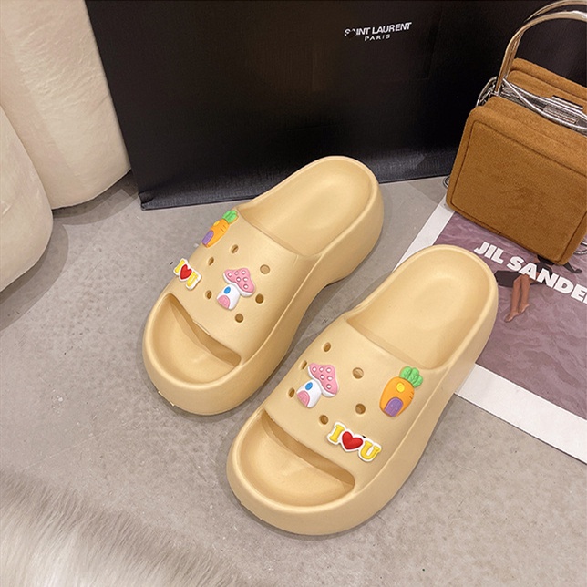 Tikp Dép Sandal Tikp Đục Lỗ Thoáng Khí Chống Mòn Thoải Mái Có 4 Màu Size 36-41 MS082 Thời Trang Đi Biển Cho Nữ
