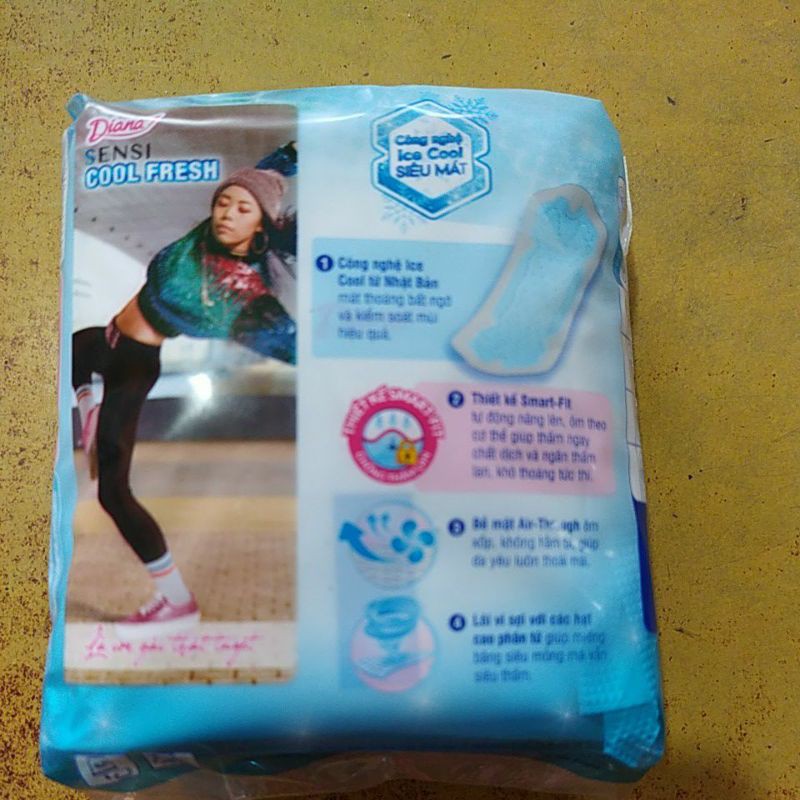 Băng vệ sinh siêu thấm sensi cool fresh 8 miếng có cánh , không cánh