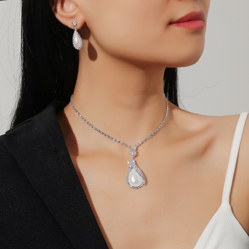 Bộ Vòng cổ + Bông Tai Đính Ngọc Trai Sang Trọng Cho Nữ