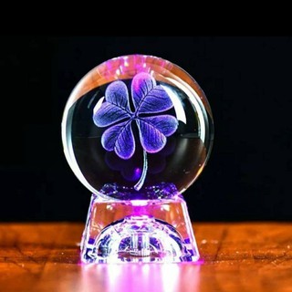 Bộ quà tặng 🎁 Quả cầu pha lê Clover khắc 3D led Cỏ  May Mắn