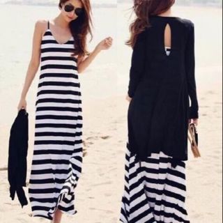 Set đầm maxi sọc kèm khoác đen