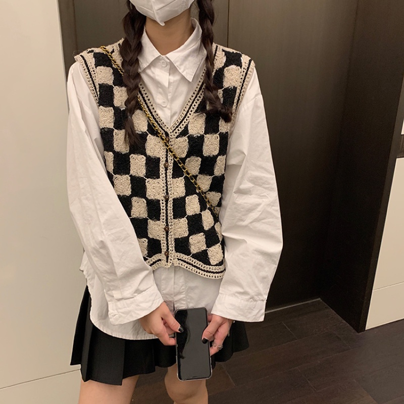 Áo hai dây họa tiết sọc caro trắng đen thời trang | BigBuy360 - bigbuy360.vn