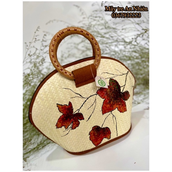 Giỏ hình con sò (Kt: 33/22x15xh23/33cm)