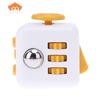 Đồ Chơi Fidget Cube Giúp Giảm Căng Thẳng