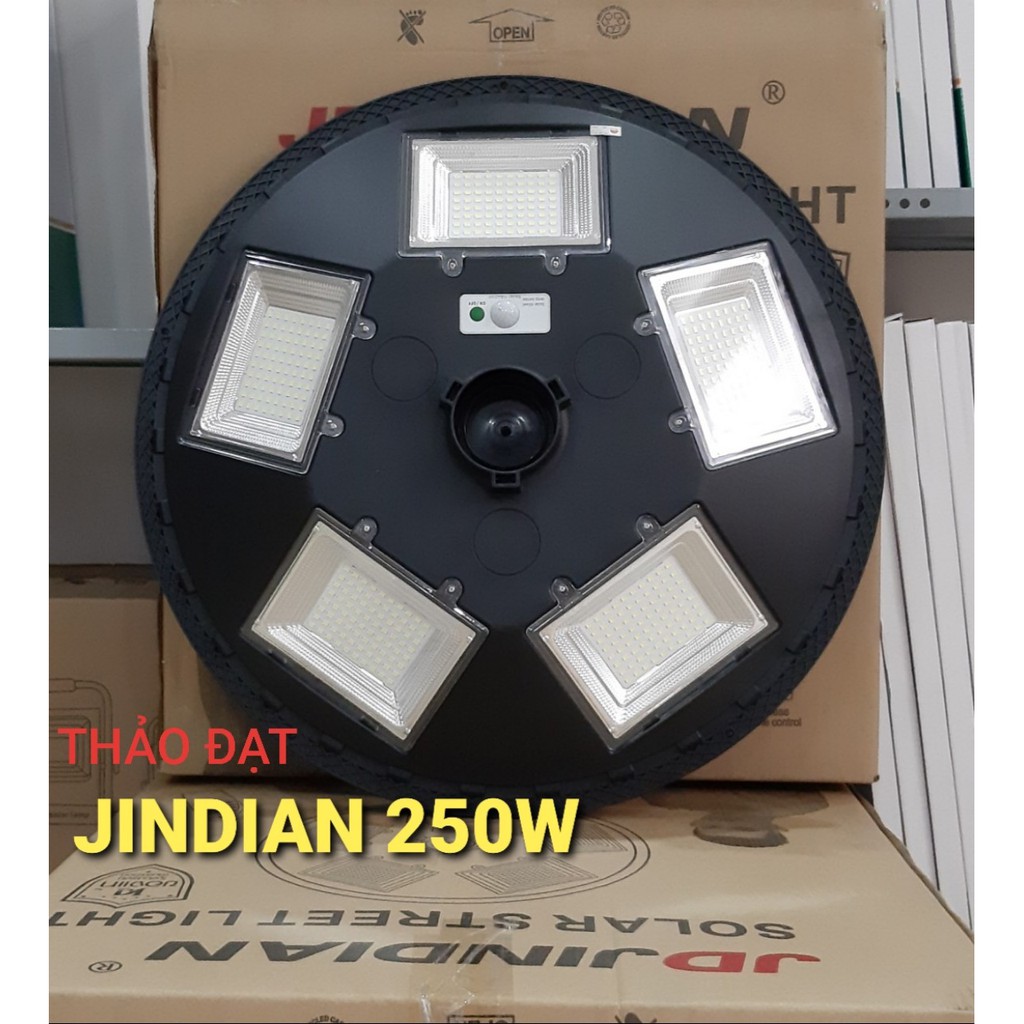 ĐÈN NĂNG LƯỢNG MẶT TRỜI SÂN VƯỜN CHÍNH HÃNG JINDIAN UFO250 (250W)