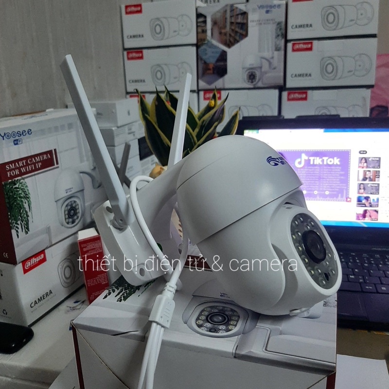 Camera Wifi Yoosee PTZ  ngoài trời,xoay 360 độ,đàm thoại 2 chiều,xem đêm có màu phát hiện chuyển động