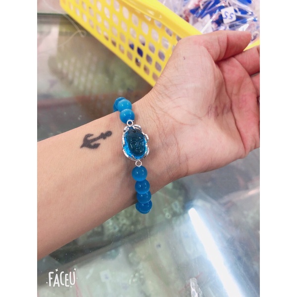 VÒNG TAY ĐÁ 8LY MẶT PHẬT BỌC BẠC