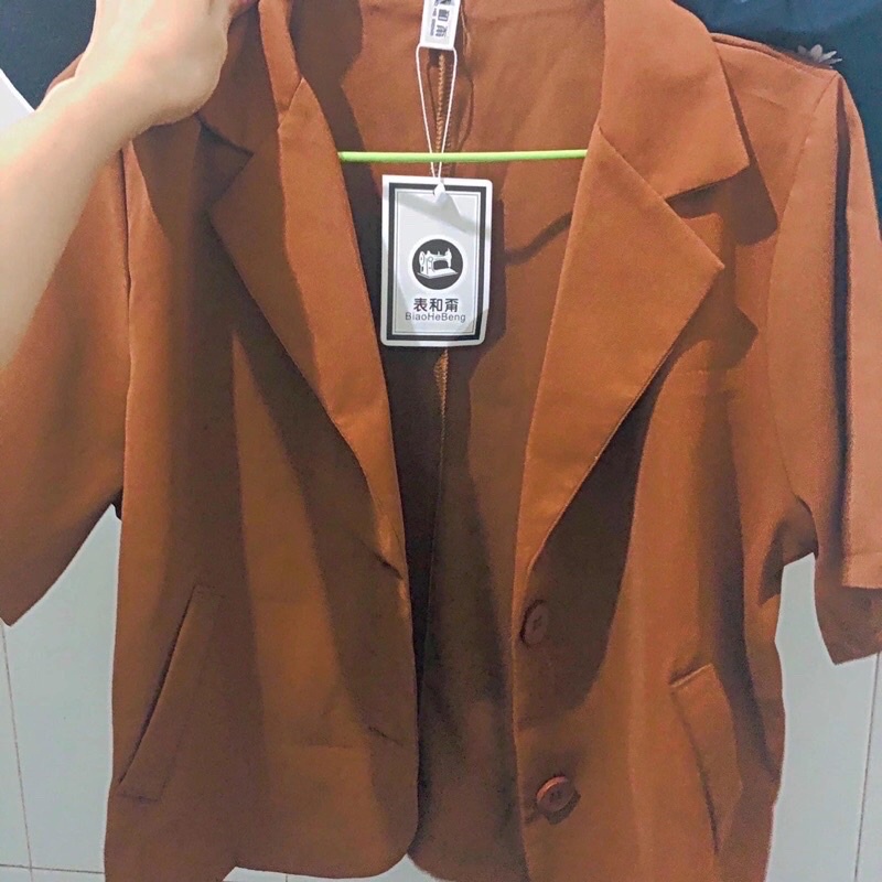Áo vest ngắn tay dáng ngắn phong cách Hàn Quốc