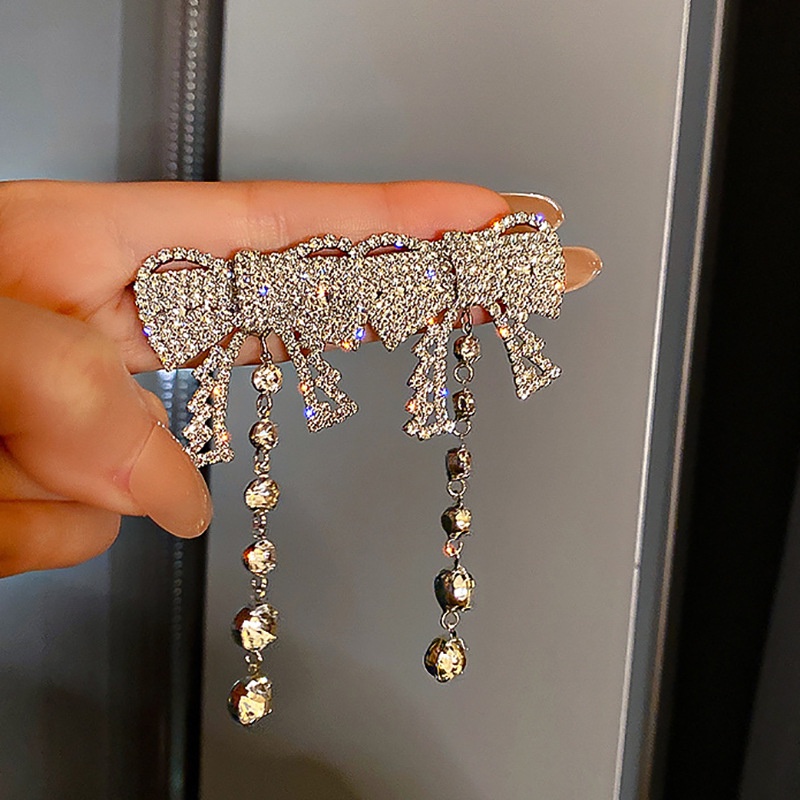 Bông Tai Mạ Bạc Dáng Dài Hình Bướm Đính Đá Phong Cách Âu Mỹ Thời Trang