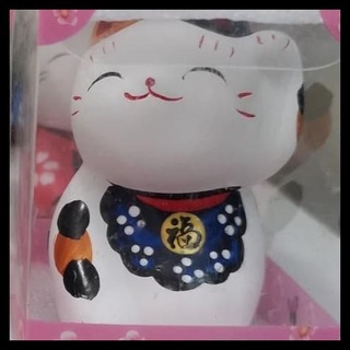 Mô Hình Chú Mèo Nhật Bản Mặc Kimono Xinh Xắn