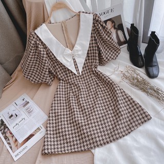 Đầm caro nâu cổ trắng nhọn (về thêm đỏ, đen)